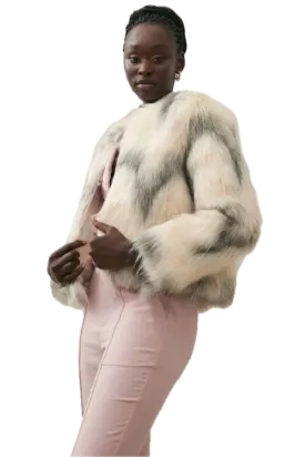 Elliatt Noel Chevron Faux Fur Jacket - Ivory Grey Elegance