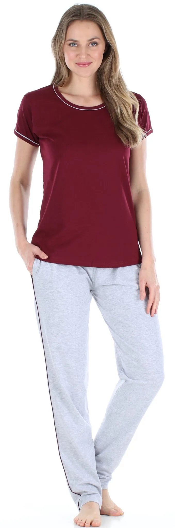 Frankie & Johnny Women’s Cotton Tee Shirt and Sweat Pant Pajama Set