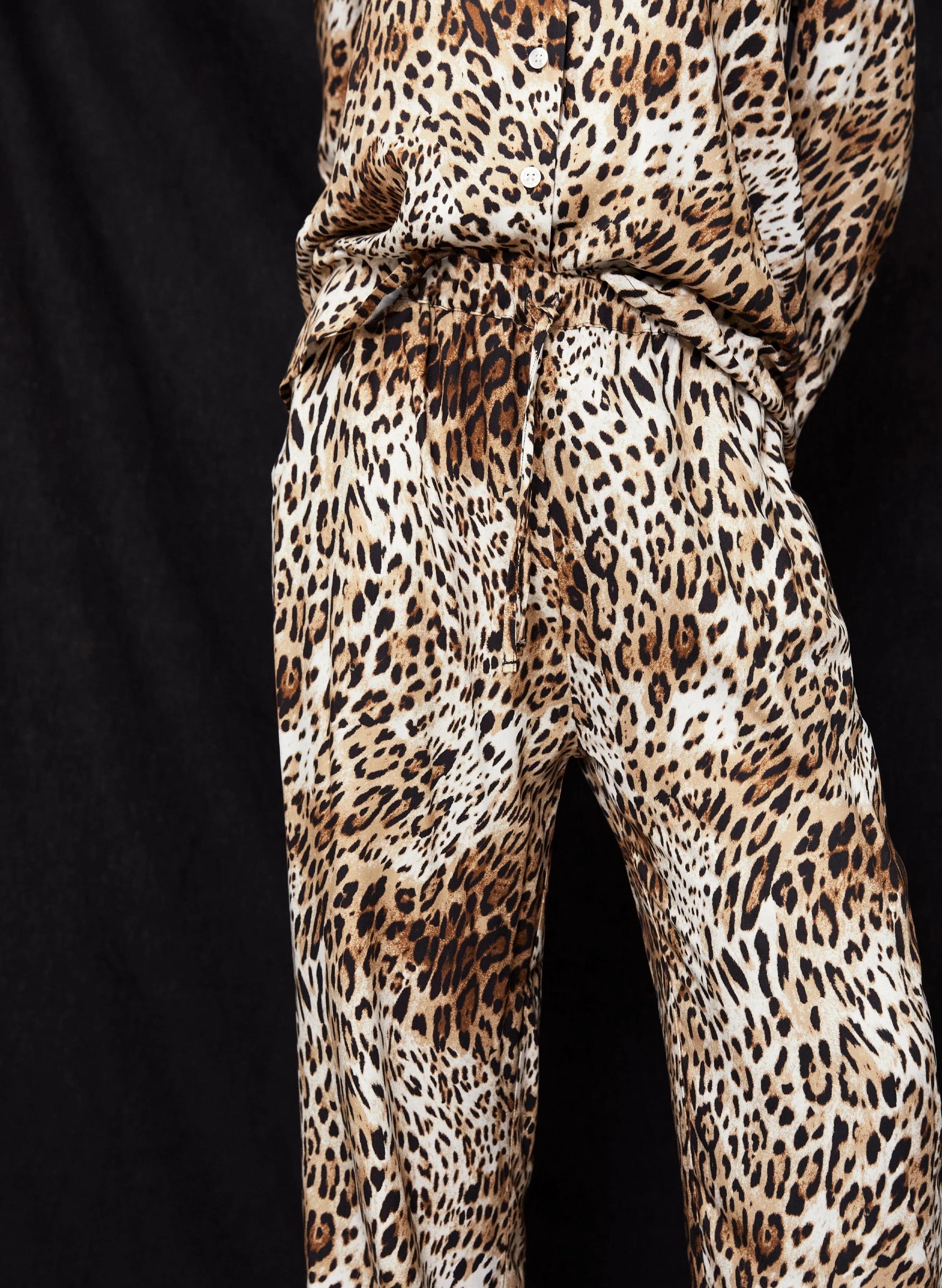 Mia LENZING™ ECOVERO™ Pyjamas | Natural Leopard