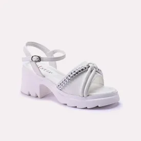 White Sleek Casual Sandal 0421194